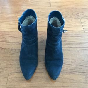 Micheal Kors Suede bootie